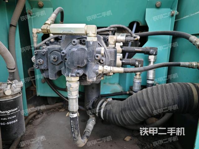 液壓泵室(大件艙室) 液壓泵室(大件艙室)
