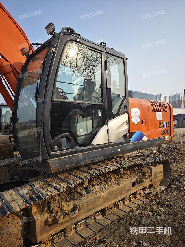 驾驶室整体（整机外观）