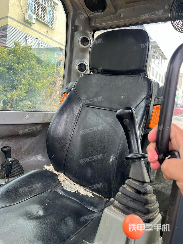 发动机整体俯视（整机外观）