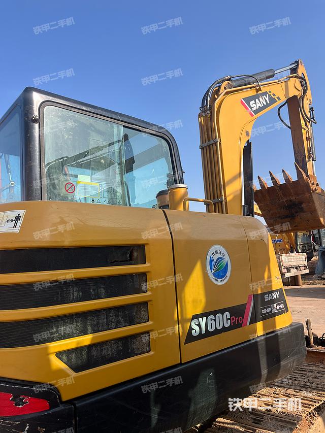 整機(jī)右后45°（整機(jī)外觀）