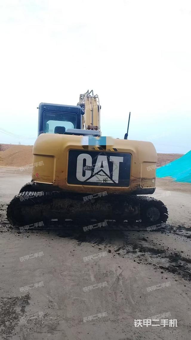 單側(cè)履帶整體（整機(jī)外觀）