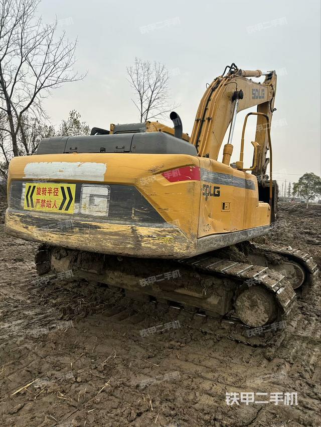 整機(jī)右后45°（整機(jī)外觀）