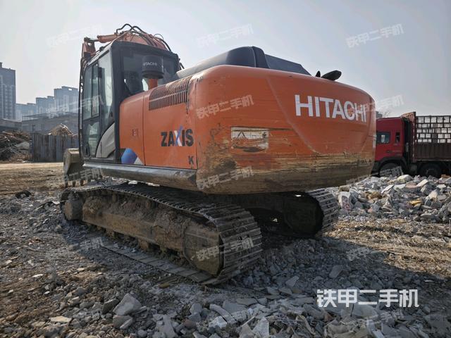 左后45(整機(jī)外觀) 左后45(整機(jī)外觀)