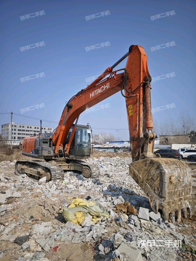 右前45(整機(jī)外觀) 右前45(整機(jī)外觀)