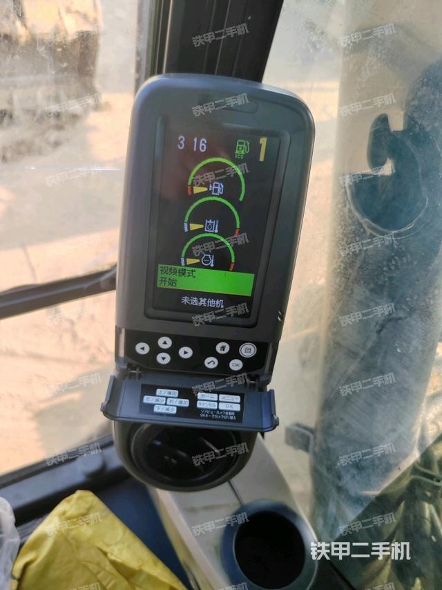 小時(shí)表（駕駛室部分）