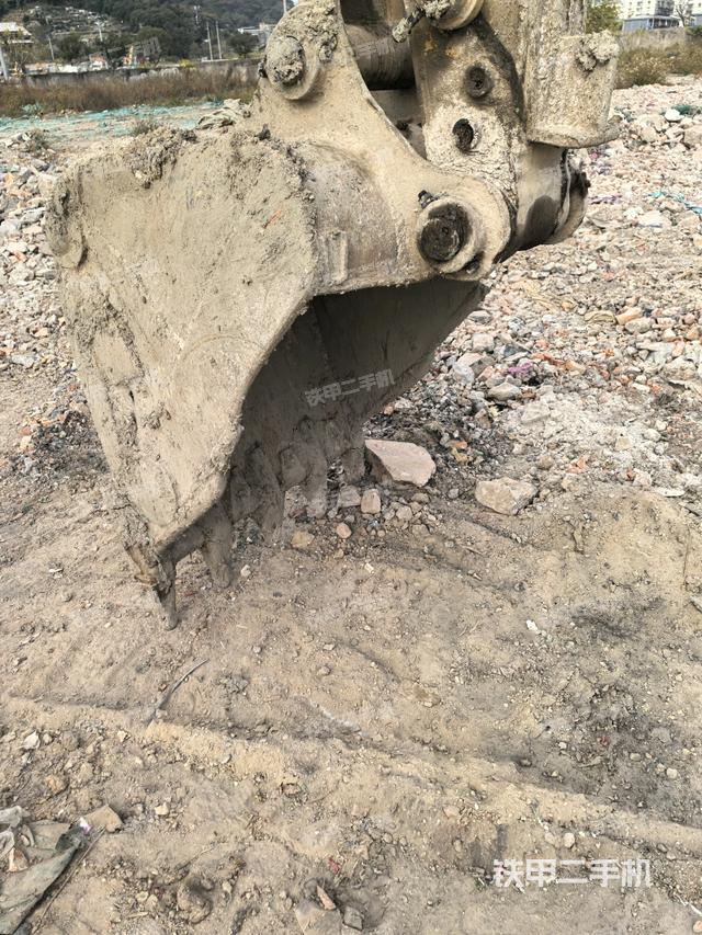 鏟斗45度（工作和回轉(zhuǎn)裝置）