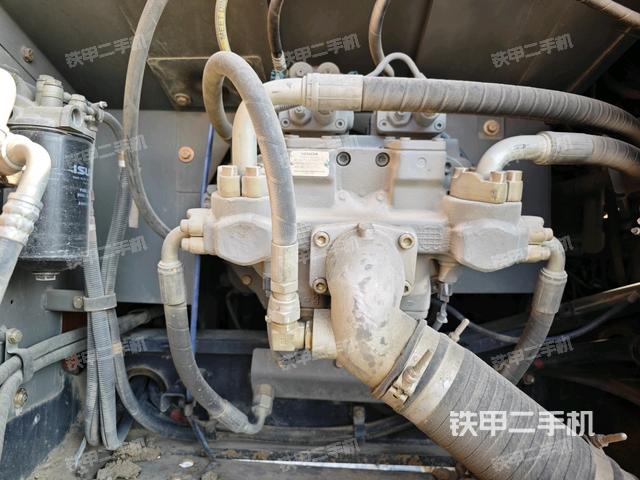 電瓶(大件艙室) 電瓶(大件艙室)