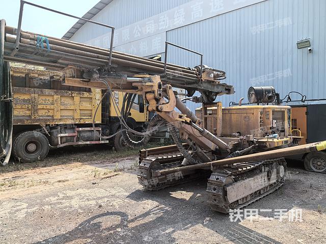 整機左側(cè)(設(shè)備外觀及核心部件) 整機左側(cè)(設(shè)備外觀及核心部件)