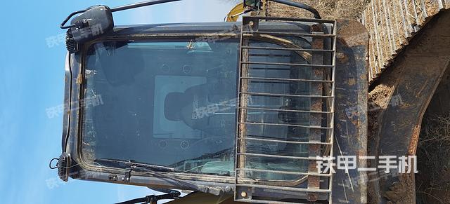 駕駛室整體（整機(jī)外觀）