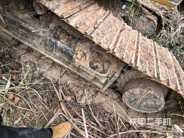 右側(cè)履帶整體（行走機(jī)構(gòu)）