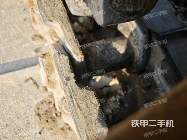 左導(dǎo)向輪（行走機(jī)構(gòu)）