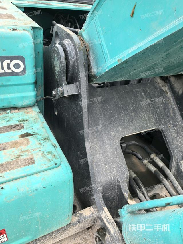 大臂根部?斜視（工作和回轉(zhuǎn)裝置）