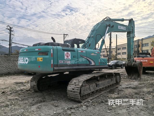 右后45（整機外觀）