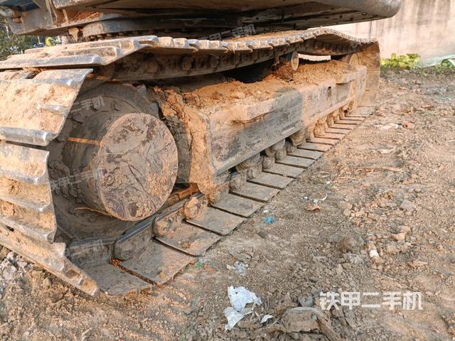 左側(cè)履帶整體?（行走機構(gòu)）