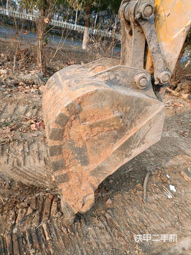 鏟斗45度（工作和回轉(zhuǎn)裝置）