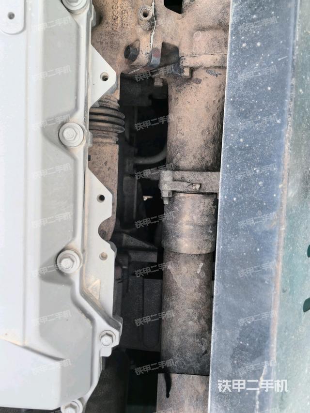 氣門室蓋螺絲特寫（上車部件）