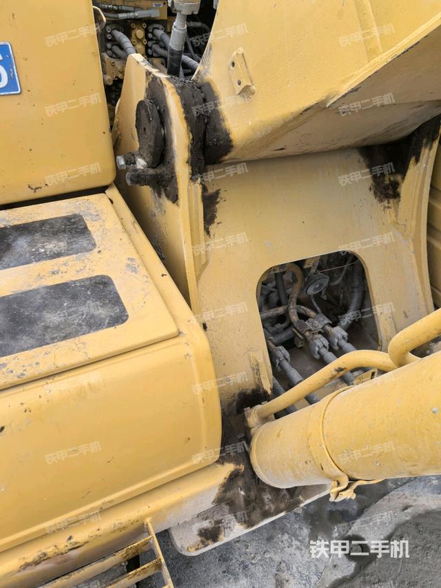 大臂根部?斜視（工作和回轉(zhuǎn)裝置）