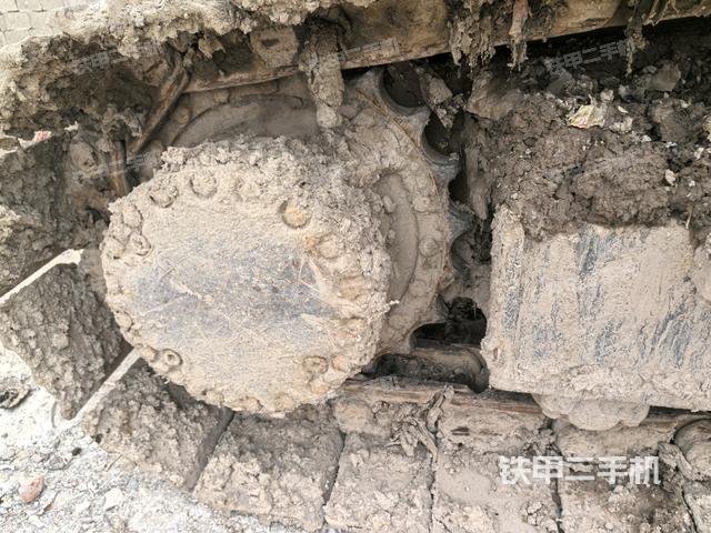 左側(cè)行走馬達(dá)蓋板（行走機(jī)構(gòu)）