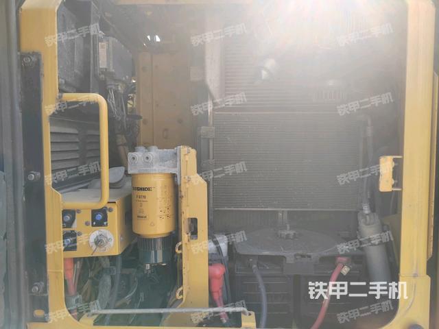 散熱器正面（大件艙室）