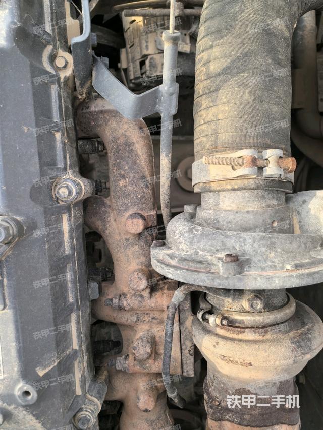 氣門室蓋螺絲特寫（上車部件）