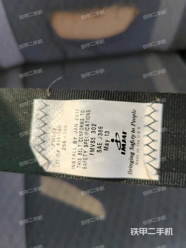 駕駛室左后45度（駕駛室部分）