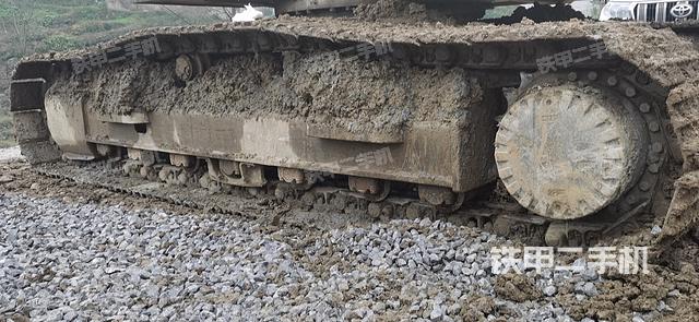 單側(cè)履帶整體（整機(jī)外觀）