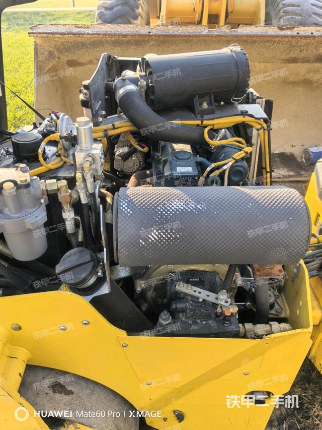 發(fā)動(dòng)機(jī)（設(shè)備外觀及核心部件）