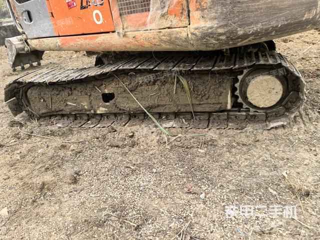 右側(cè)履帶整體?（行走機(jī)構(gòu)）