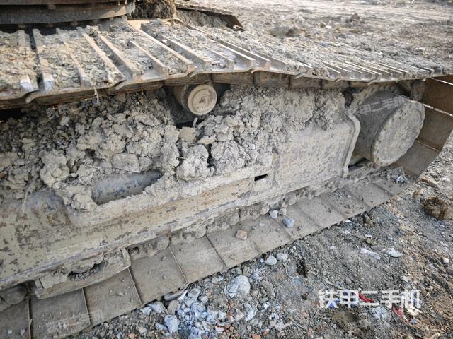 左驅(qū)動輪(行走機構(gòu)) 左驅(qū)動輪(行走機構(gòu))