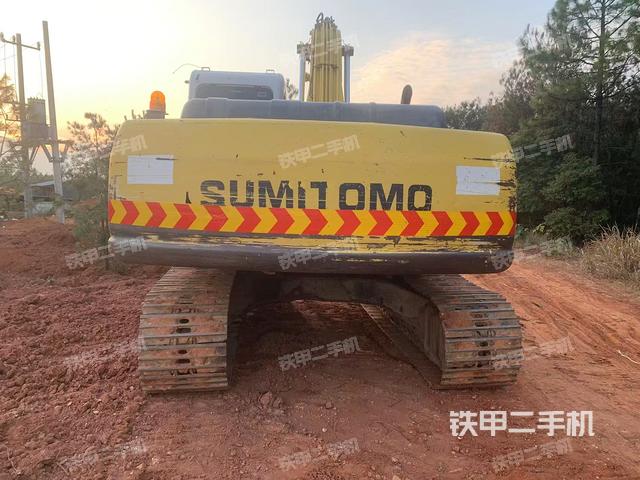 整機(jī)右后45°（整機(jī)外觀）