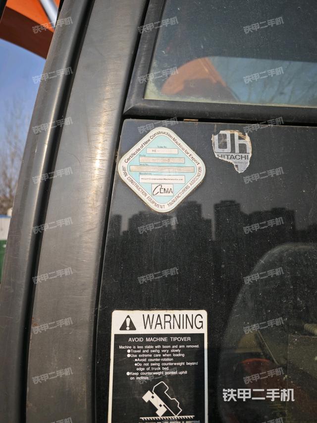 座椅右側(cè)控制臺/鑰匙門/油門/含右手柄（駕駛室部分）