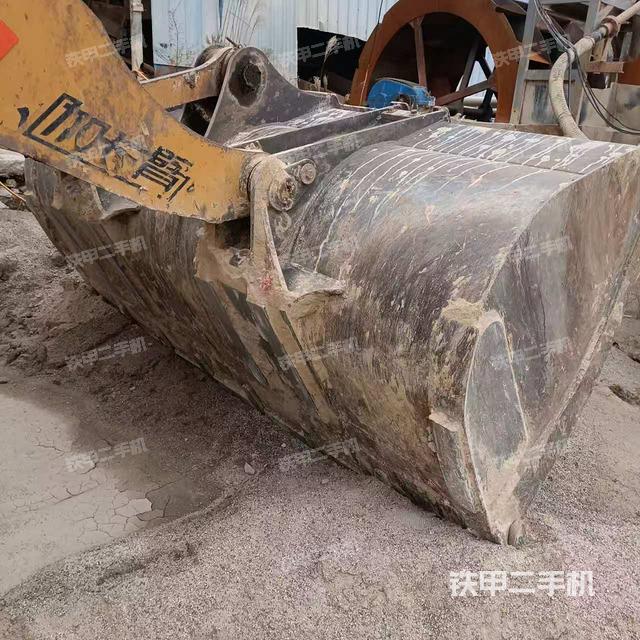 工作裝置整體(整機外觀及大件) 工作裝置整體(整機外觀及大件)