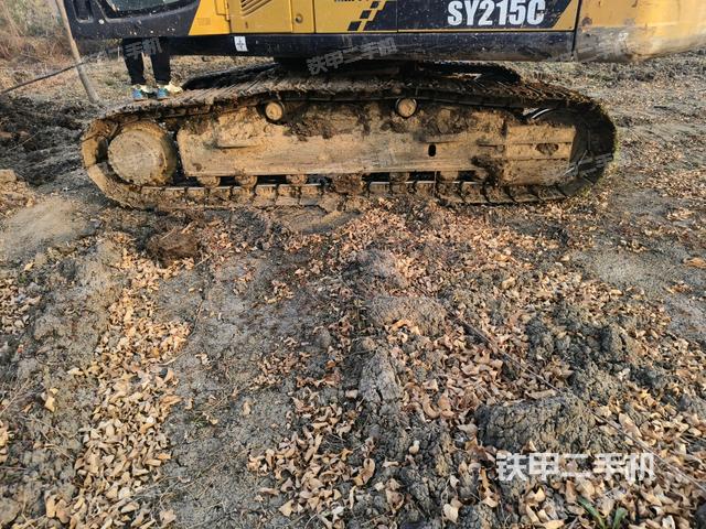 單側(cè)履帶整體（整機(jī)外觀）