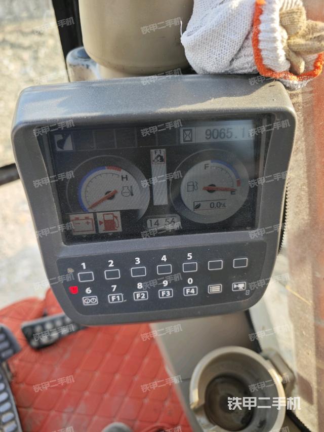 顯示屏?（駕駛室部分）