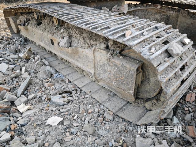 右側(cè)履帶整體（行走機(jī)構(gòu)）