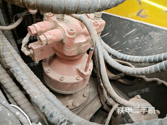 回轉(zhuǎn)馬達(dá)（上車(chē)部件）