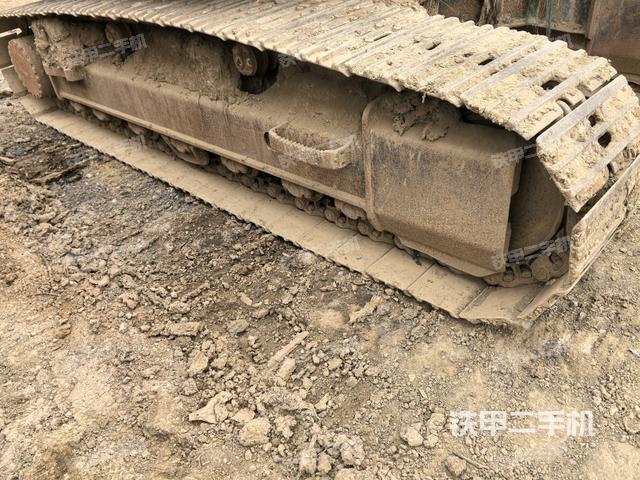 左導(dǎo)向輪（行走機(jī)構(gòu)）