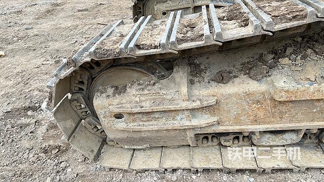 单侧履带整体（整机外观）