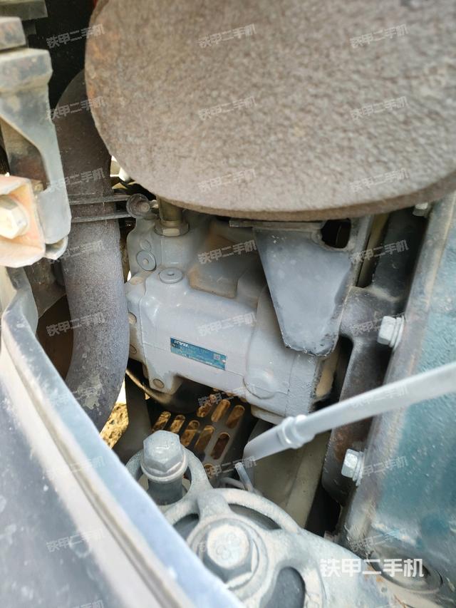 液壓泵室（大件艙室）