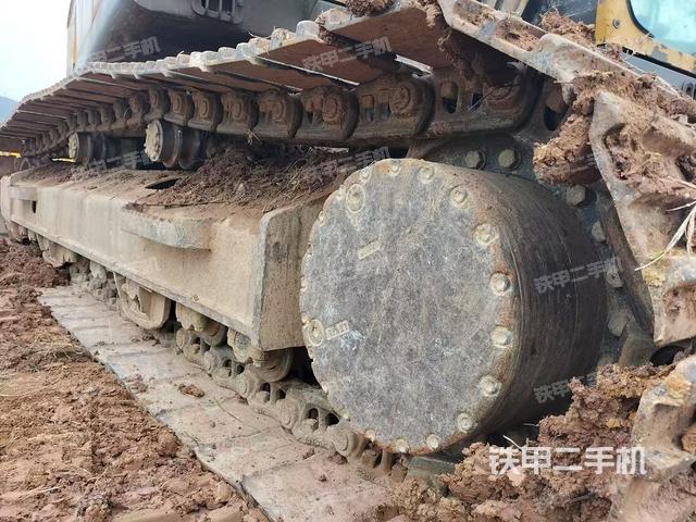 单侧履带整体（整机外观）