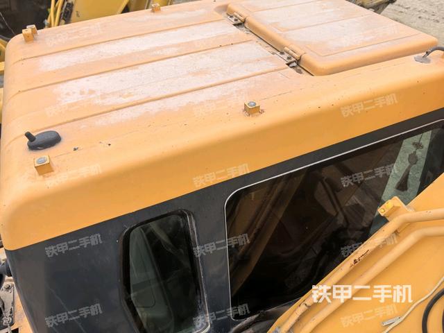 駕駛室頂部俯視（上車部件）