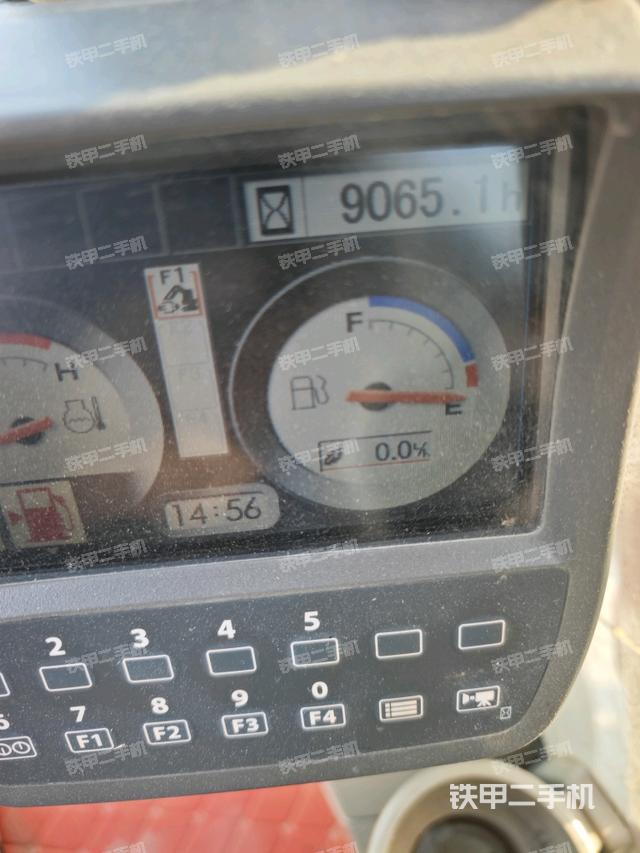 小時(shí)表（駕駛室部分）