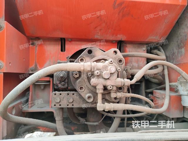 液压泵室(大件舱室) 液压泵室(大件舱室)