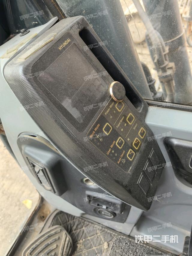 顯示屏?（駕駛室部分）