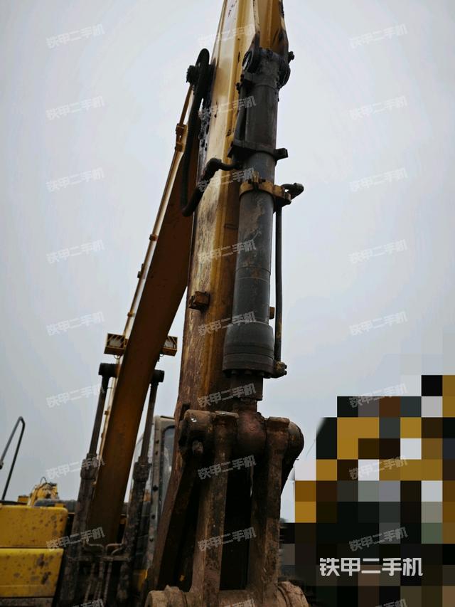 小臂整體右前（工作和回轉(zhuǎn)裝置）