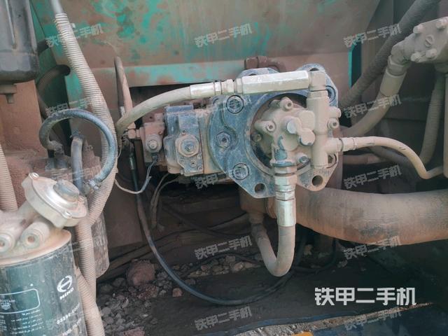 液壓泵室（大件艙室）