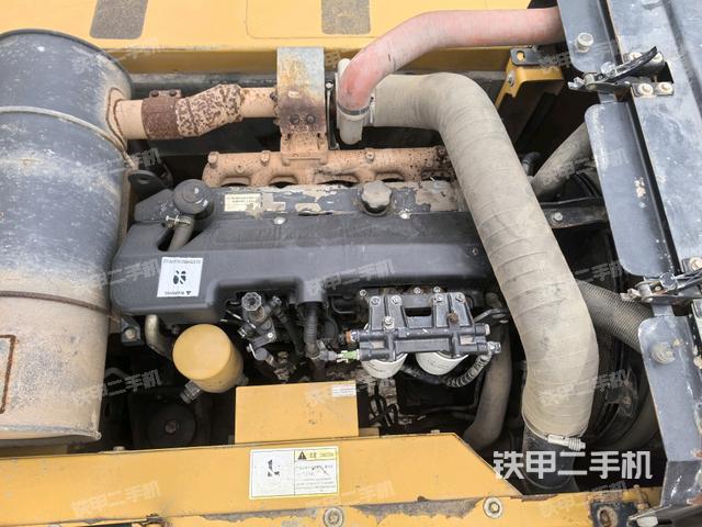 發(fā)動機(jī)室（上車部件）