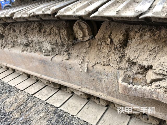 右側(cè)履帶整體（行走機(jī)構(gòu)）