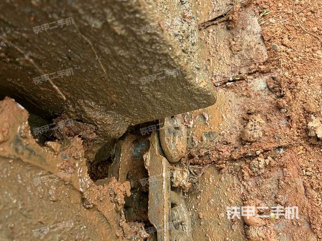 左托鏈輪和鏈筋(行走機(jī)構(gòu)) 左托鏈輪和鏈筋(行走機(jī)構(gòu))