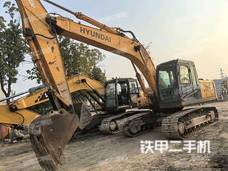 常州現(xiàn)代R215-7C挖掘機(jī)實(shí)拍圖片
